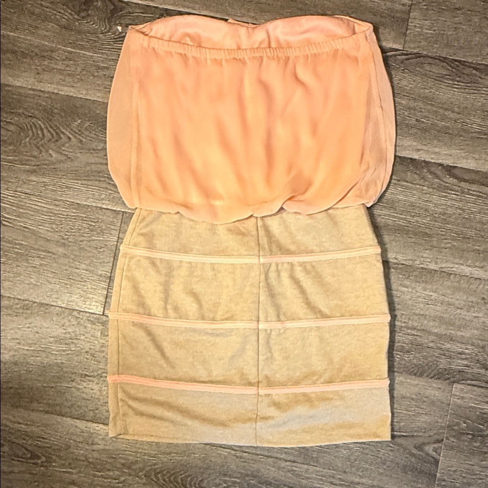 Elegant Peach and Beige Strapless dress - Picture 6 of 6